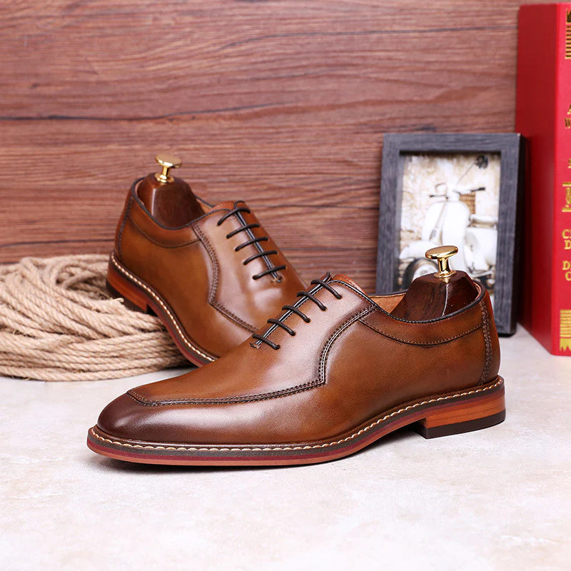Lace-up Oxford Shoes